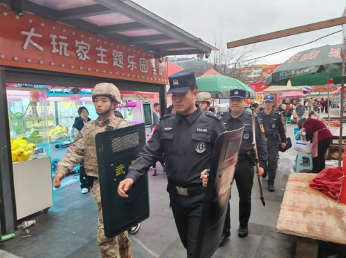 媒体管家2025 :用DeepSeek来看福泉公安的“元宵”坚守(图2) 媒体管家2025 :用DeepSeek来看福泉公安的“元宵”坚守(图2)