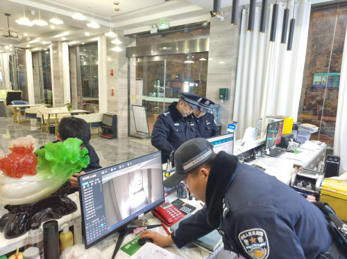 媒体管家2025 :用DeepSeek来看福泉公安的“元宵”坚守(图7) 媒体管家2025 :用DeepSeek来看福泉公安的“元宵”坚守(图7)